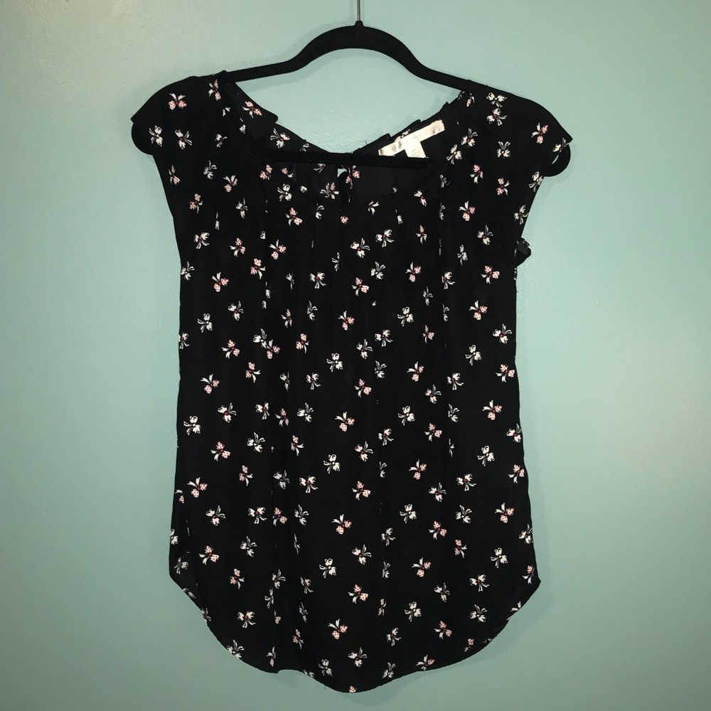 Short sleeve blouse!!